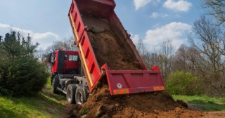 Доставка грунта Отрадный, цена от 255 руб./куб.